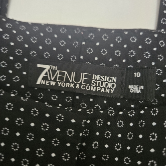 7th Avenue Black And White All Over Pattern Slacks! - Picture 3 of 8